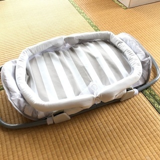 ベビーベッド 折り畳み　ベッドインベッド 添い寝にの画像