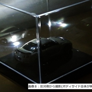幻想的トミカLED照明ケース ミニカーやフィギュアのディスプレイの画像