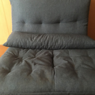 【決まりました】ゴロ寝もできるソファー