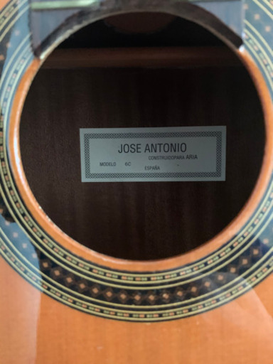 中古クラシックギター　JOSE ANTONIO 6C セミハードケース　足台　新品弦付属