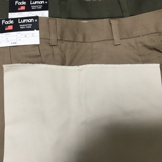 【新品】男性用パンツ３本の画像