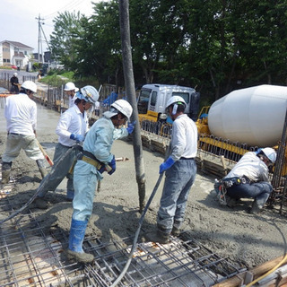 急募❗️ 北海道むかわ町、職長、重機オペ、作業スタッフの画像