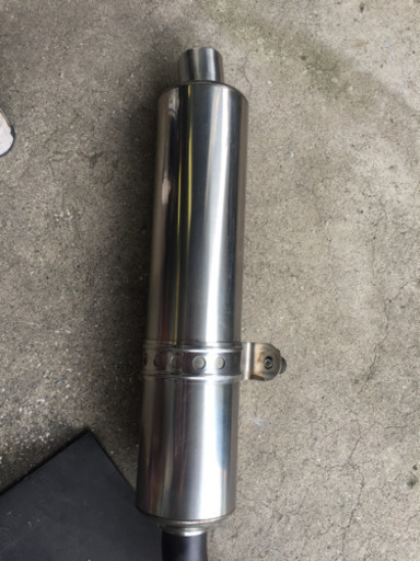 他のサイトで完売しました！XJR 400 純正マフラー綺麗