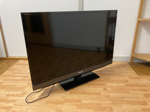 【受渡し終了しました】東芝　32v型　液晶テレビ
