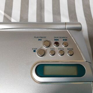 FISHER ポータブルCDプレーヤー Z-ACDP1(S)の画像