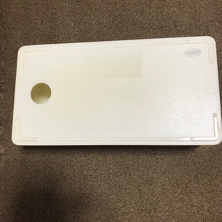 ティッシュケース　プラスチック製の画像