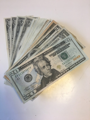 882アメリカドル