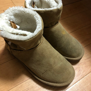女の子用ブーツ20センチの画像