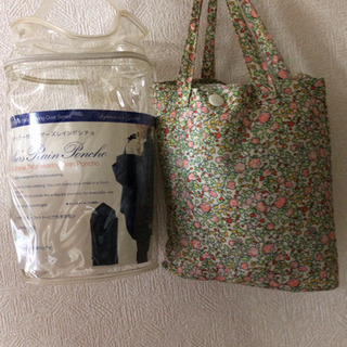 授乳ケープ＆抱っこ用ダッカー付きレインポンチョの画像