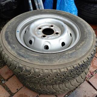 スタッドレスタイヤ135/80r12