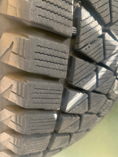 225/55R18 ブリジストンDM-V2 