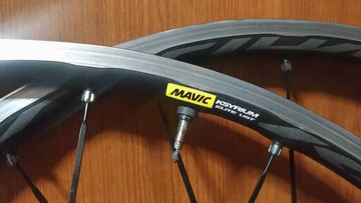 キシリウムエリートUST　中古　走行3000km　【Mavic　Ksyrium　ロードバイクホイール】