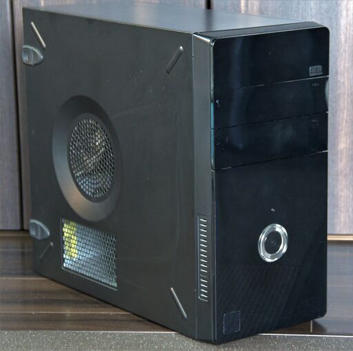 高性能デスクトップパソコン