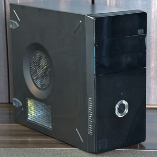 高性能デスクトップパソコン