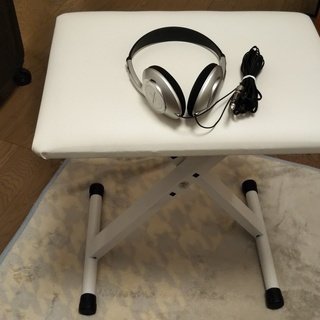 【引取専用】　電子ピアノ　KORG B1SP WHITE　専用椅子付の画像