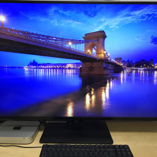 値下げ)LG モニター ディスプレイ 43UD79-B 42.5インチ/4K/IPS非光沢/HDMI×4・DP・USB Type-C・RS-232C/スピーカー/ブルーライト低減 の画像