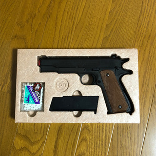 【取引中】新品未使用 マルイ エアガン コルトガバメント M19...