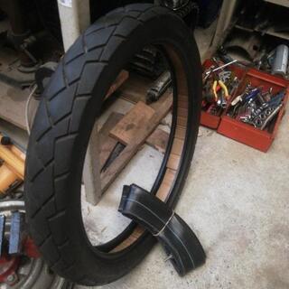 バイクタイヤ　80/100-19