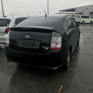 プリウス20大人気の黒の画像