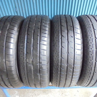 ブリヂストン LUFT RVⅡ 215/60R16　4本 9.5分溝2本と9分溝2本　極上品！