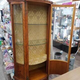キュリオケース 飾り棚 カップボード アンティーク調 鍵付 18,000円
