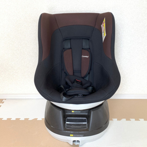 チャイルドシート　ネセルターン　360度回転　リクライニング　美品