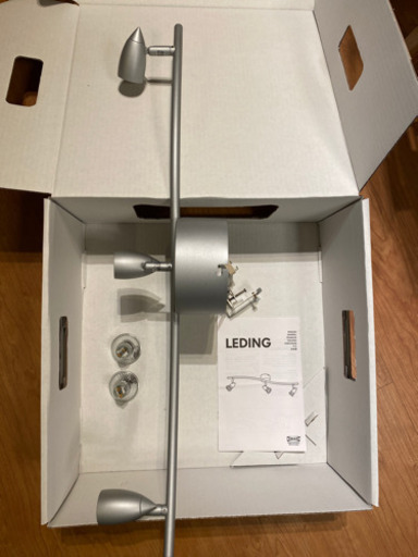 LEDING IKEA 照明　ライト(取引相手決定)