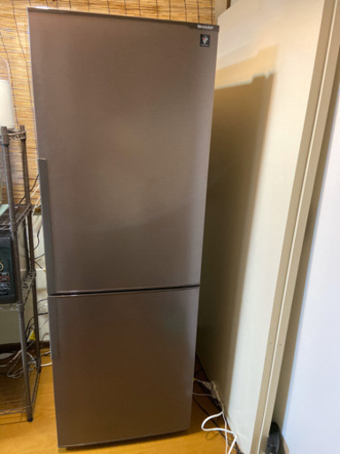 sj-pd27d冷凍冷蔵庫　シャープ2018年製