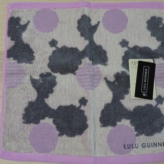 【新品・未使用】ＬＵＬＵ ＧＵＩＮＮＥＳＳ(ルルギネス) プードル柄 タオルハンカチの画像