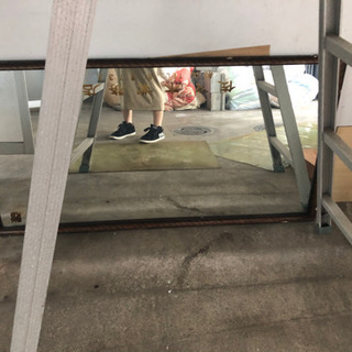 大きい鏡　商談中