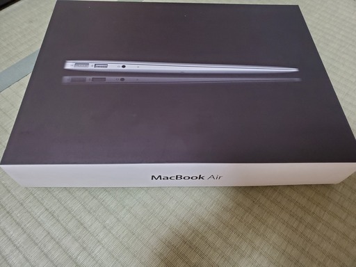 Macbook air　売ります。