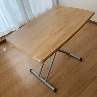 昇降式テーブル