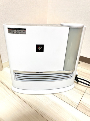 【取引中】シャープ 加湿セラミックファンヒーター