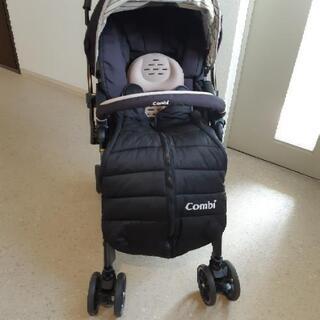 コンビ　ベビーカー　レインカバー　フットマフ　付きの画像