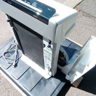 加湿空気清浄機　Panasonic F-VXF65 2010年製造の画像