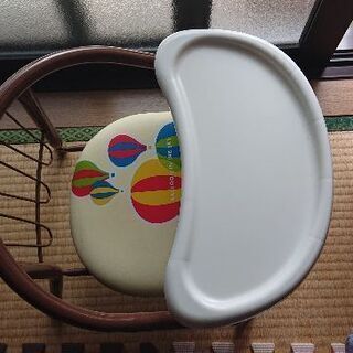 赤ちゃん用の椅子の画像