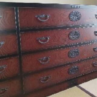 デザイン家具箪笥