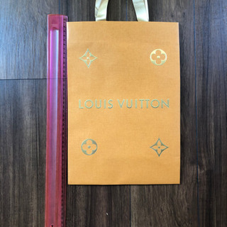 ルイヴィトン  クリスマス限定も含む紙袋セットの画像