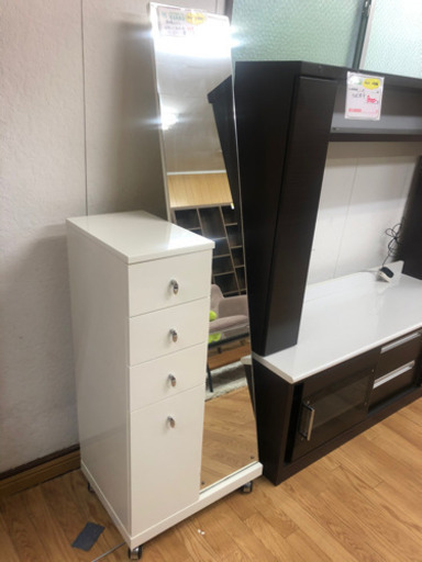 【リサイクルショップ八光　田上店　配達・設置OK】ホワイトエナメル　収納・キャスター付きドレッサー