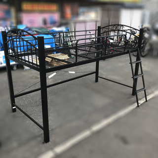 ロフトベッド シングルサイズ パイプフレーム ノーブランド 【自社配送は札幌市内限定】の画像