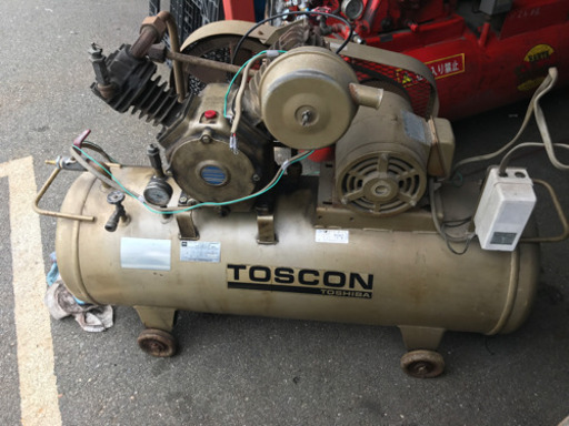 値下げ　TOSCON エアーコンプレッサー 中圧 14kg  三相200V タンク容量150L
