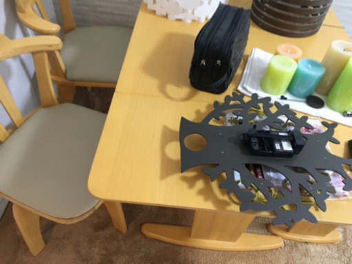4人用　テーブル　椅子　美品
