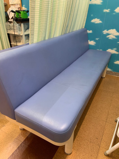 再々値引き！医療用ソファ　青色　接骨院　待合室