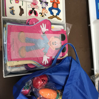 3名の方とお話し中 ディズニー英語システム 超美品！