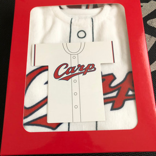 未使用　カープ柄のドレスタオルの画像