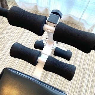 フィットネス　トレーニング　ベンチ　腹筋　筋トレ　マシン　家庭用の画像