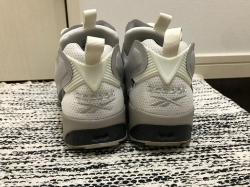 Reebokポンプフューリー 