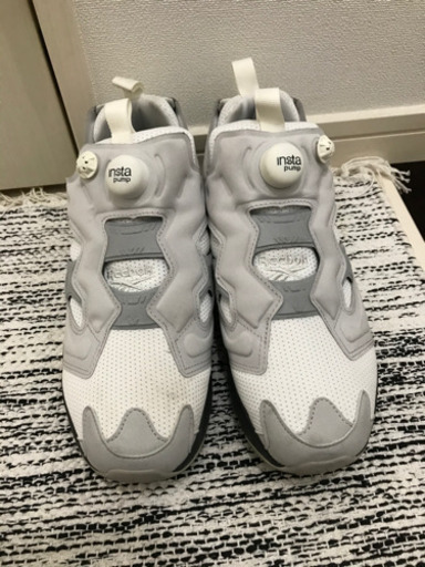 Reebokポンプフューリー