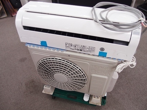 中古品　2017年製　日立　ルームエアコン　室内機　RAS-A22F(W)室外機 RAC-A22F■