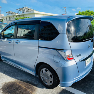 ホンダ！フリード！ハイブリッド！走行少ない！7万キロ台！低燃費の画像